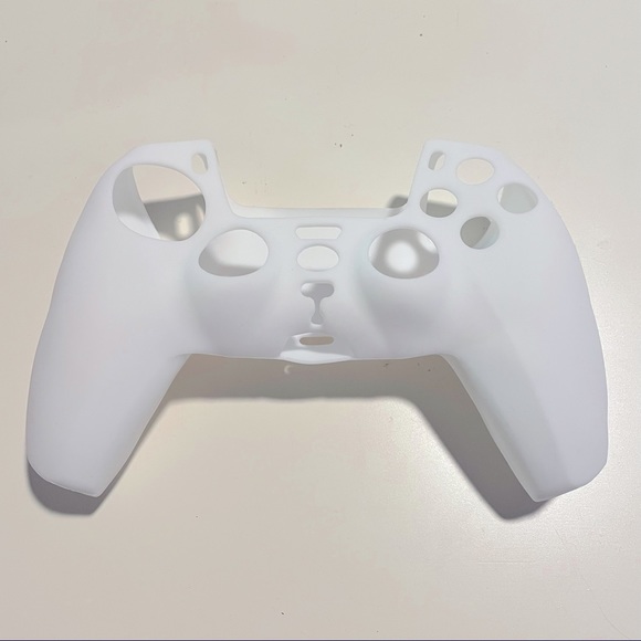 PS5 Controller Silicone Cover - Picture 1 of 2